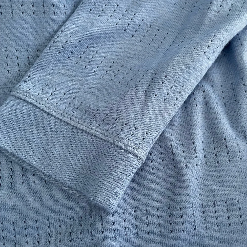 T By Talbots
NWT Pointelle Stripe Raglan Long-sleeve
Drawstring Top X - Picture 4 of 7